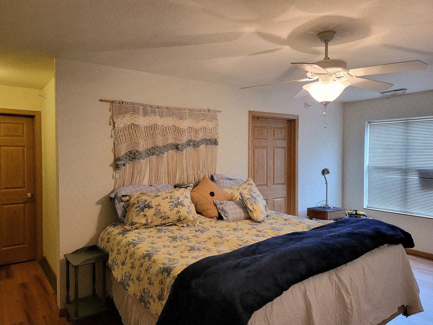 6620 Meadowlands Circle C-8 Property Photo 11
