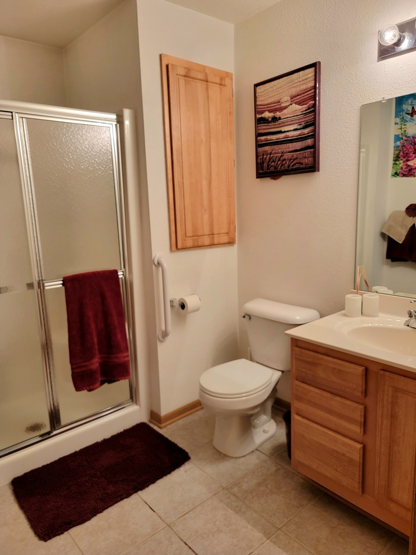 6620 Meadowlands Circle C-8 Property Photo 18