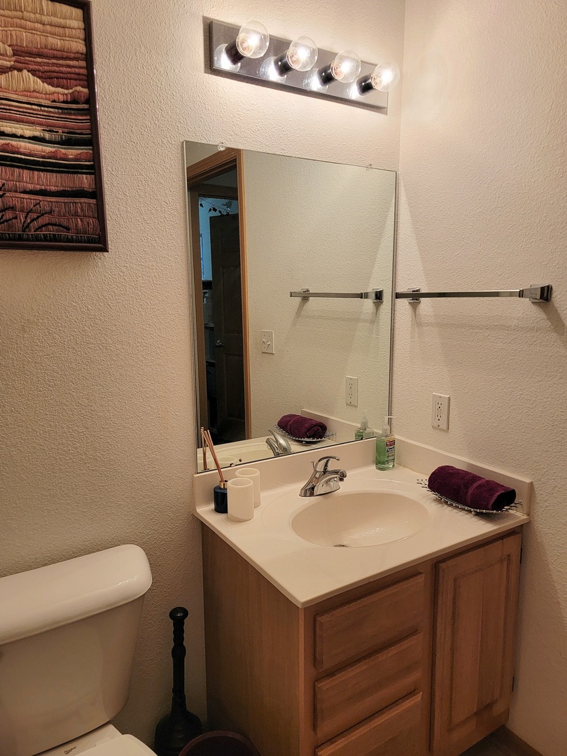 6620 Meadowlands Circle C-8 Property Photo 19
