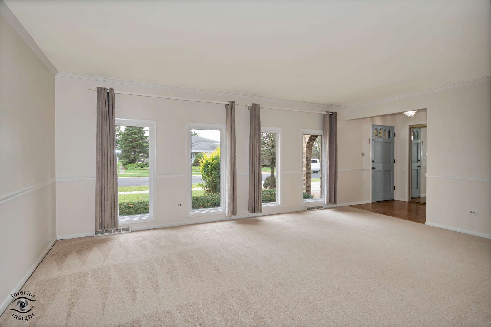 7530 Hemlock Drive Property Photo 3