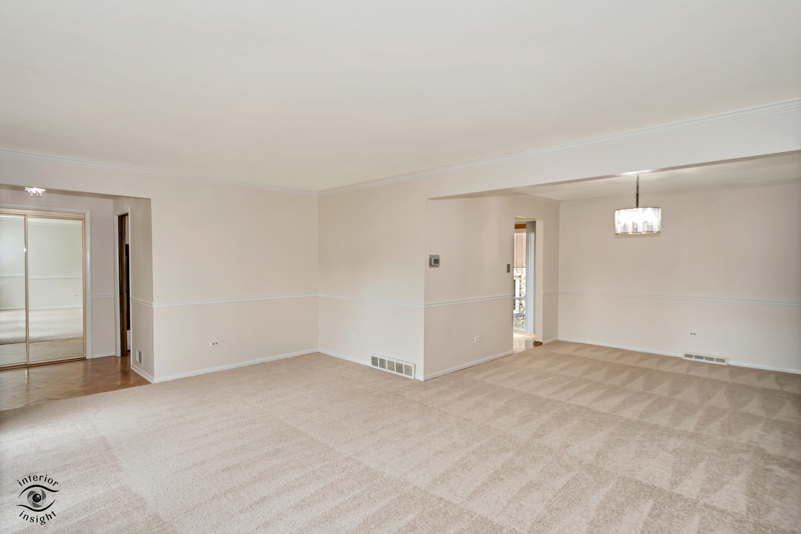 7530 Hemlock Drive Property Photo 4