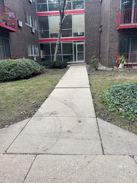 8500 Skokie Boulevard 2C Property Photo 1