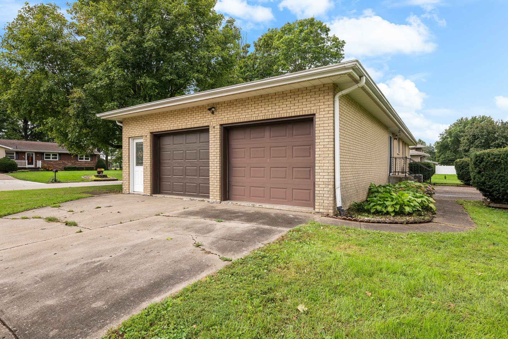 201 Marlane Drive Property Photo 4