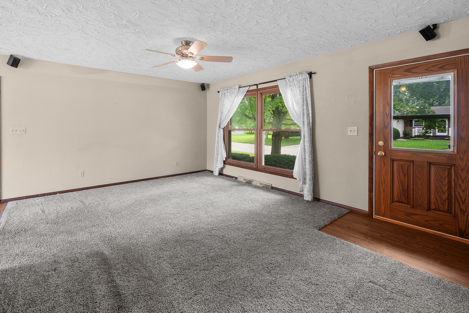 201 Marlane Drive Property Photo 8
