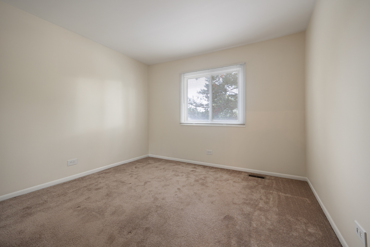 1525 Columbia Court Property Photo 17