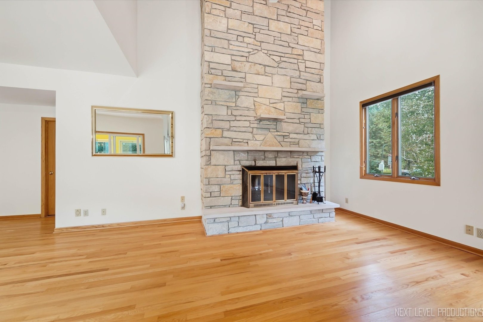 40w923 Mulhern Drive Property Photo 6