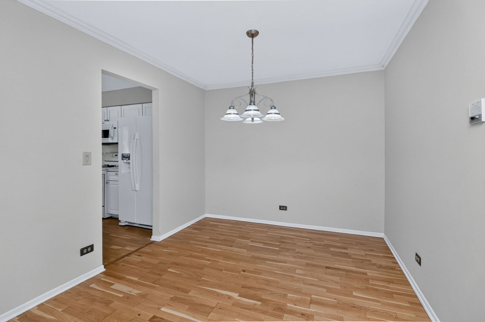0n069 Windermere Road 2305 Property Photo 13