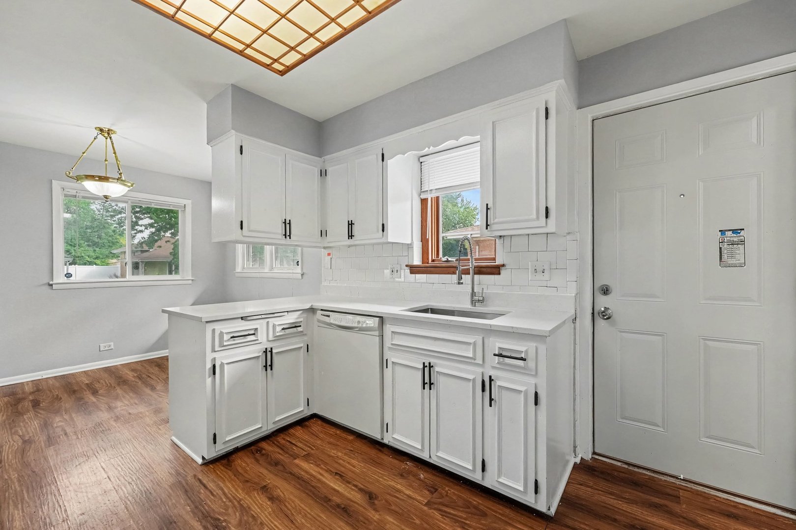 16518 Dobson Avenue Property Photo 8