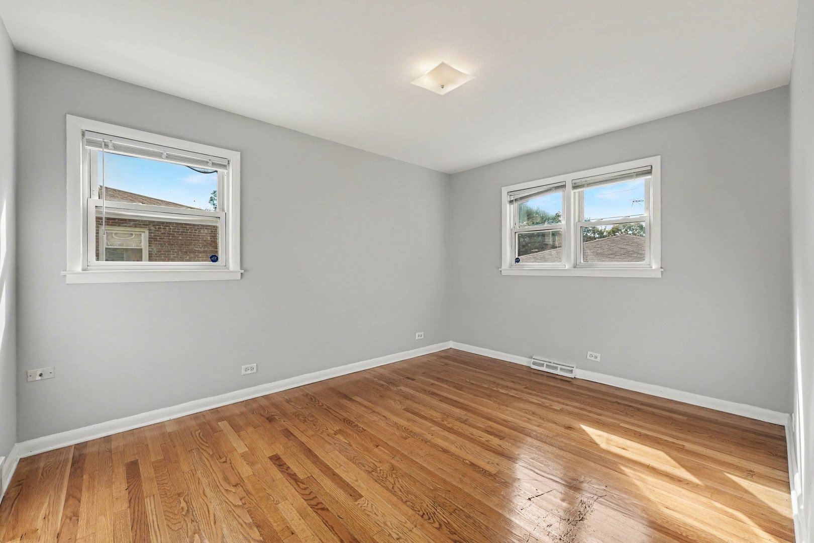 16518 Dobson Avenue Property Photo 11