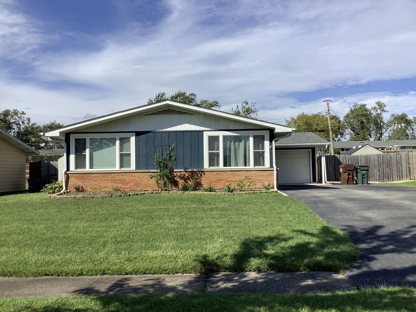 9430 Elm Avenue Property Photo 1