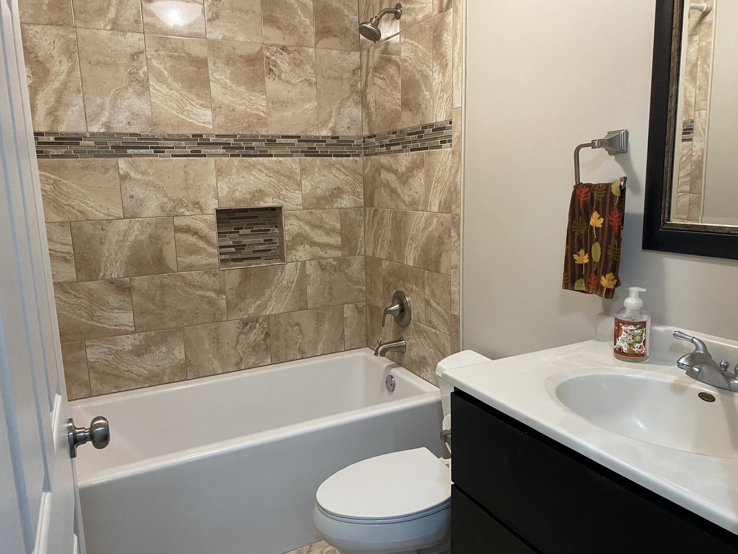 9430 Elm Avenue Property Photo 21