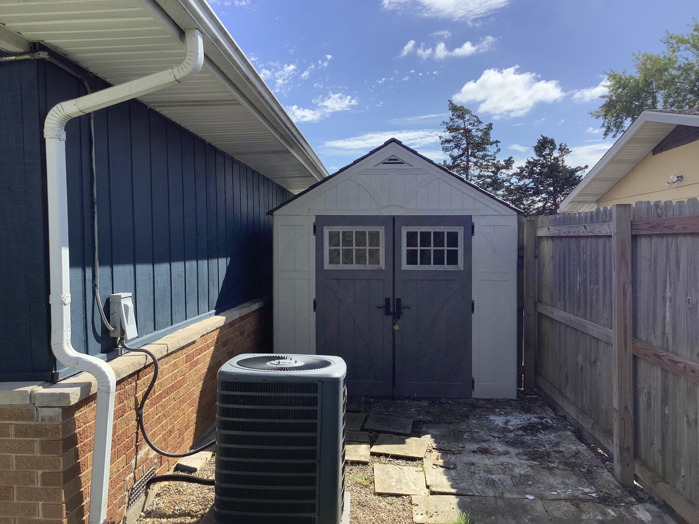 9430 Elm Avenue Property Photo 26