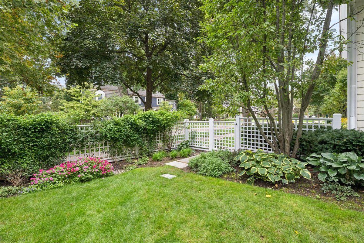 252 Myrtle Street Property Photo 29