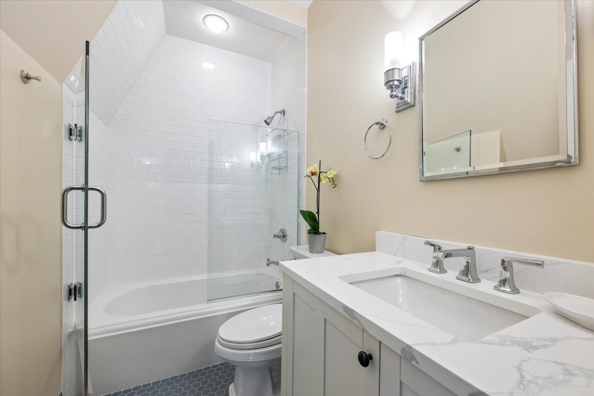 252 Myrtle Street Property Photo 41