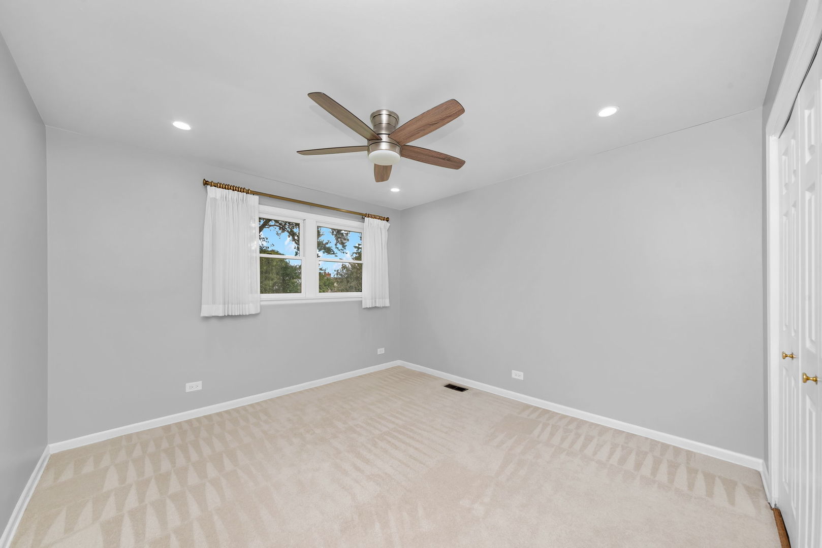 1602 N Oneida Lane Property Photo 24