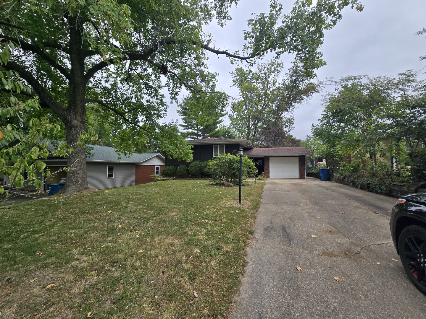 10 Westwood Drive Property Photo 2