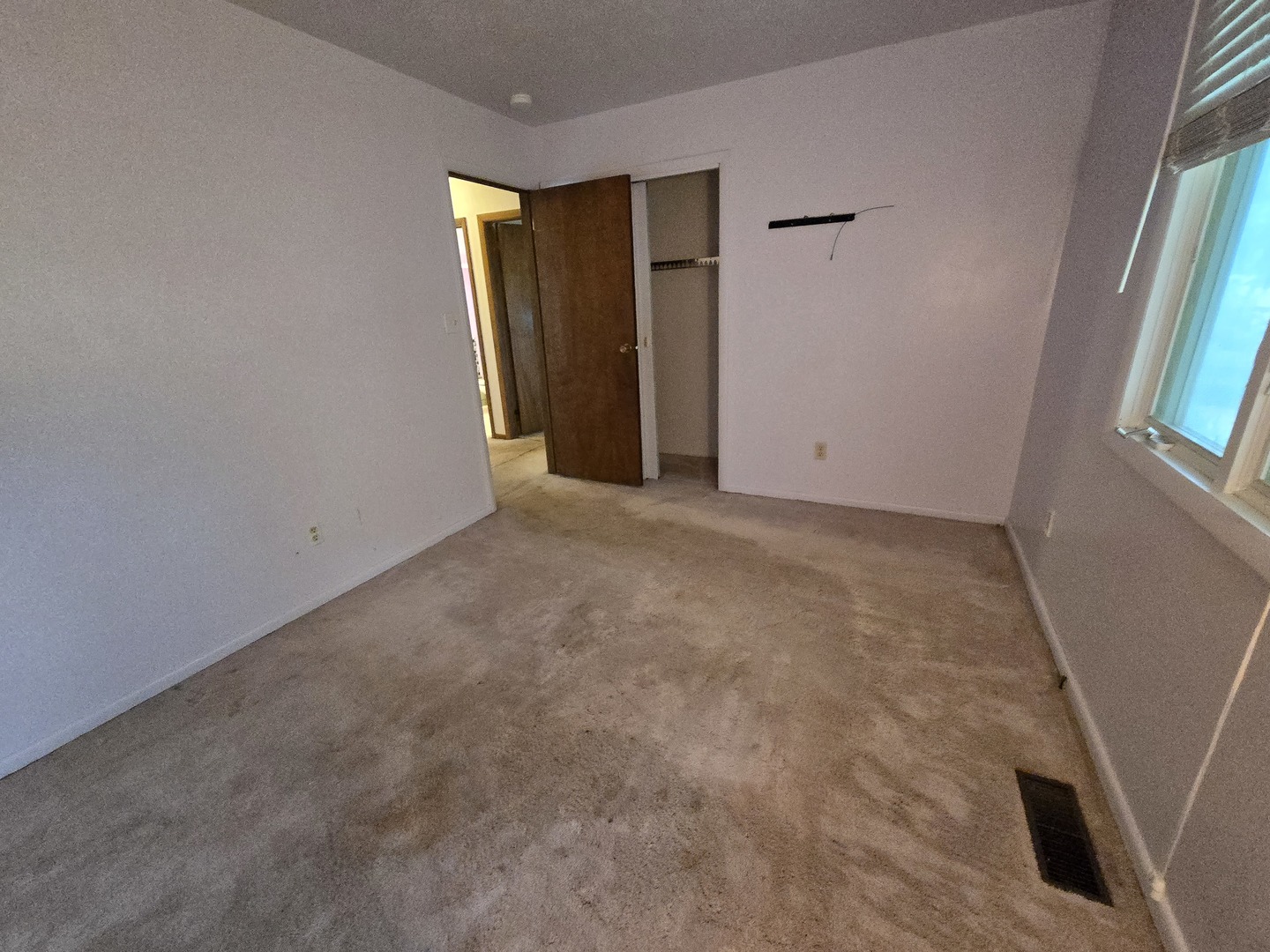 10 Westwood Drive Property Photo 26