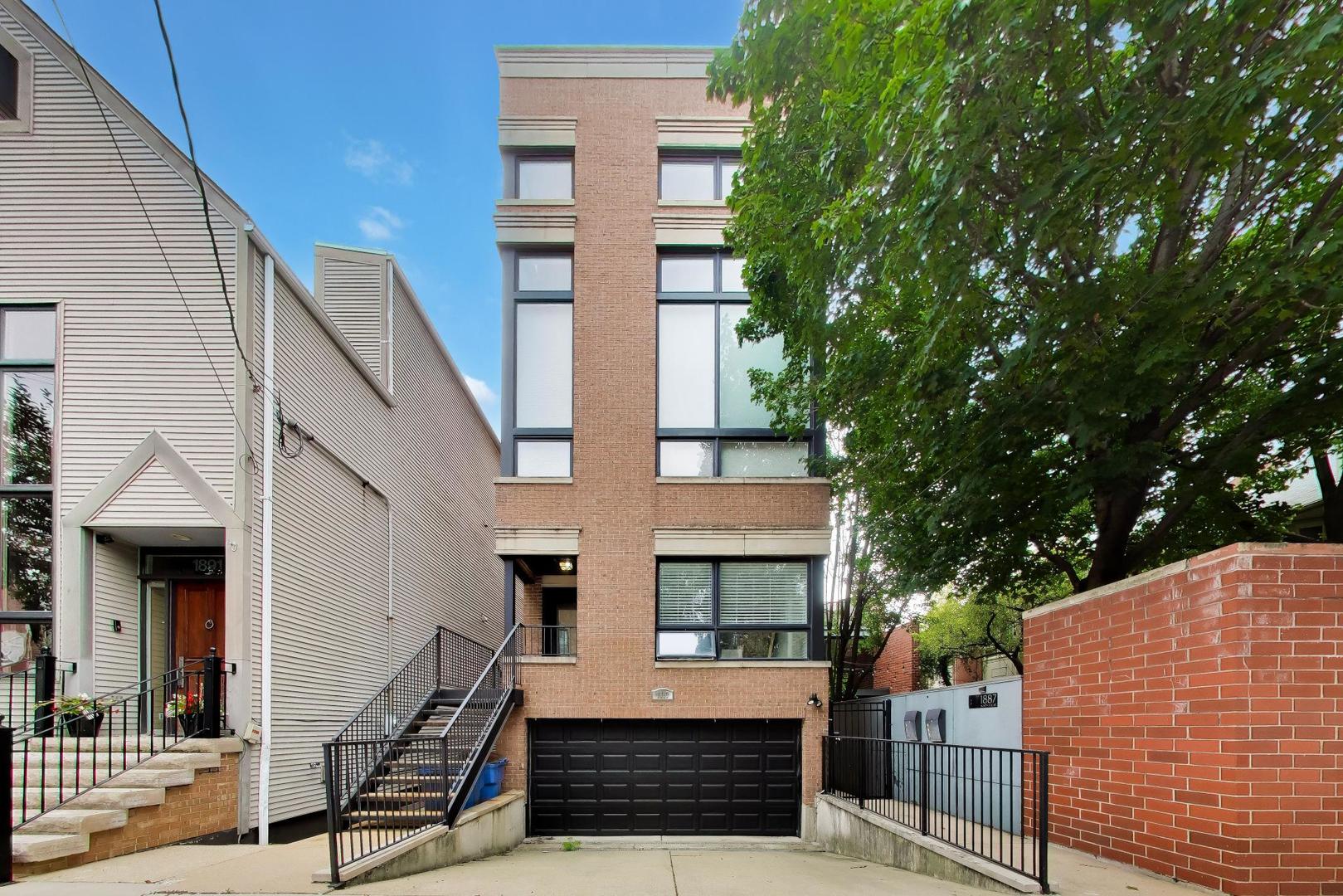 1887 N Poe Street 1r Property Photo 1