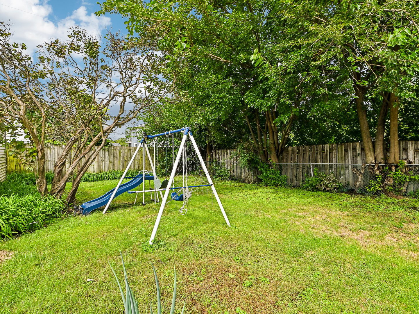 4312 Grace Street Property Photo 4