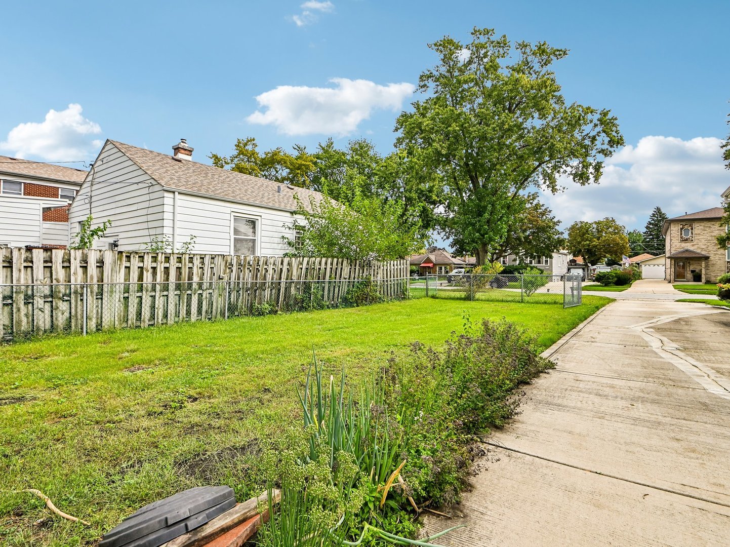 4312 Grace Street Property Photo 8
