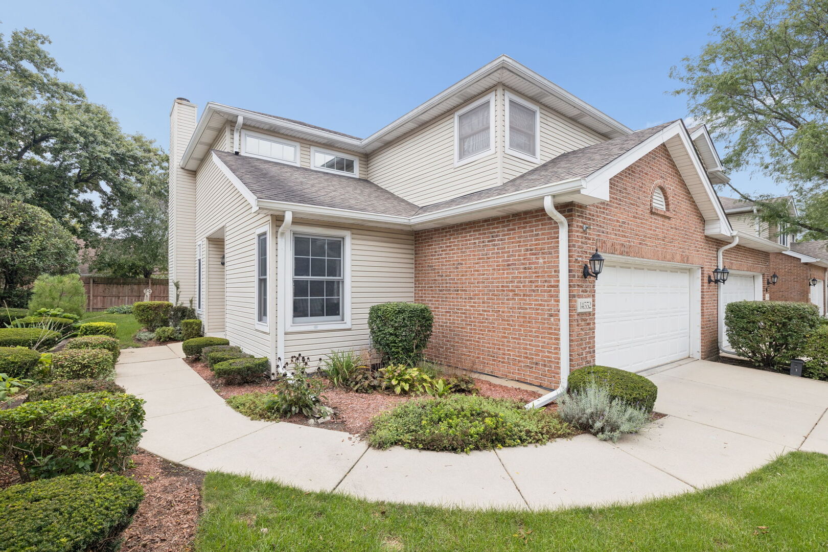 14552 Club Circle Drive Property Photo 1