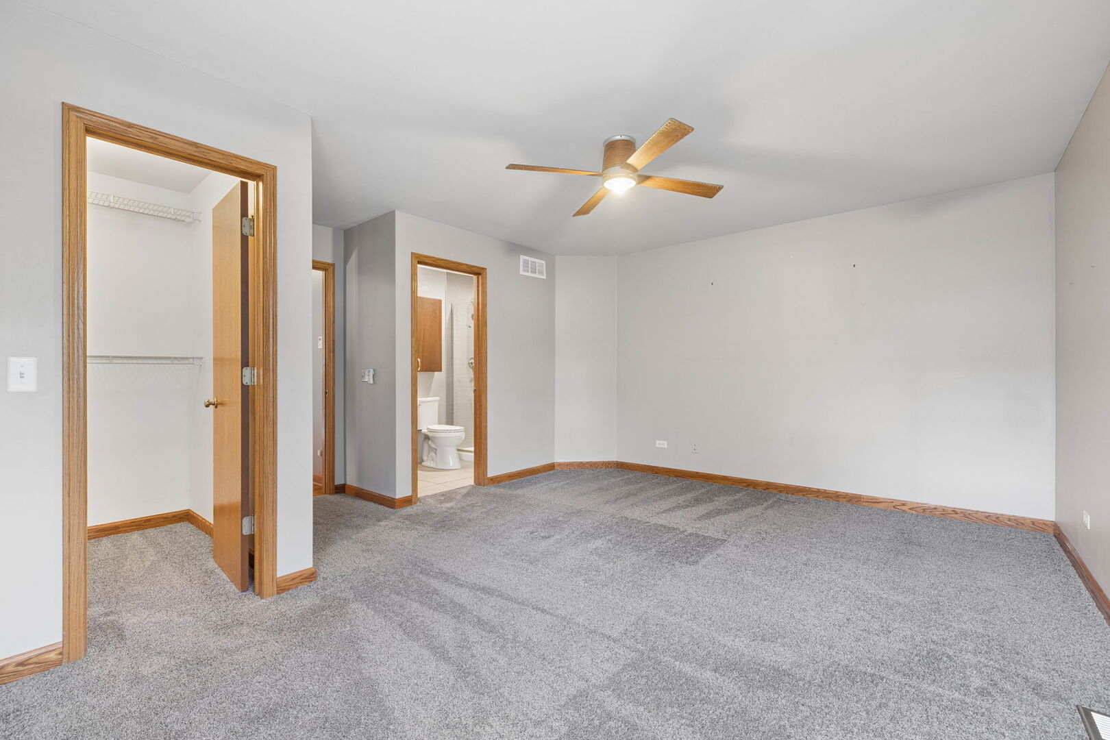 14552 Club Circle Drive Property Photo 11