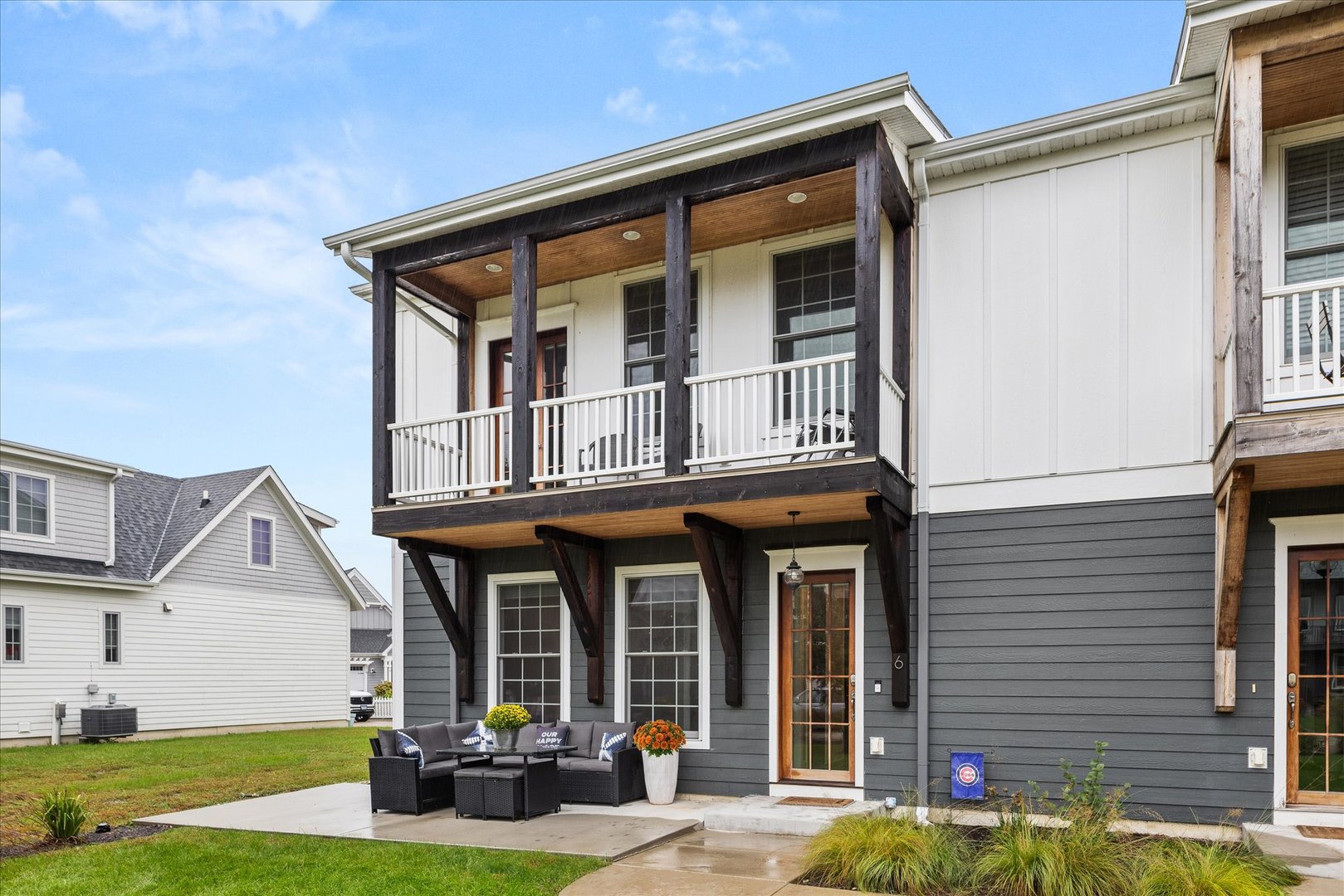 6 Port Place Property Photo 2