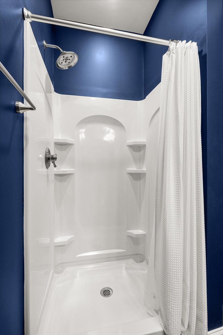 6 Port Place Property Photo 11