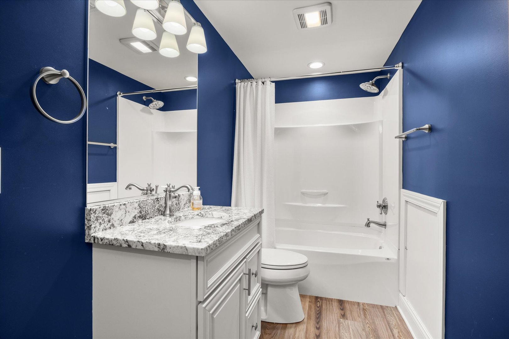 6 Port Place Property Photo 13