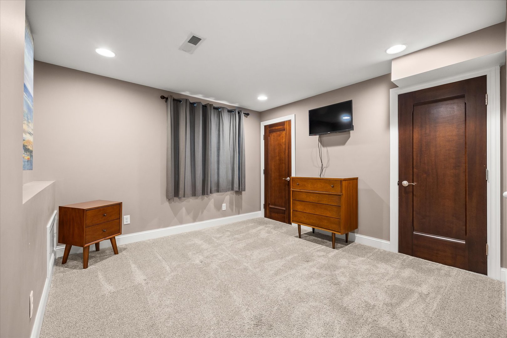 6 Port Place Property Photo 14
