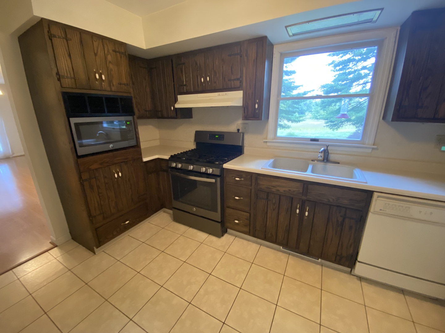 206 Junction Street Property Photo 8