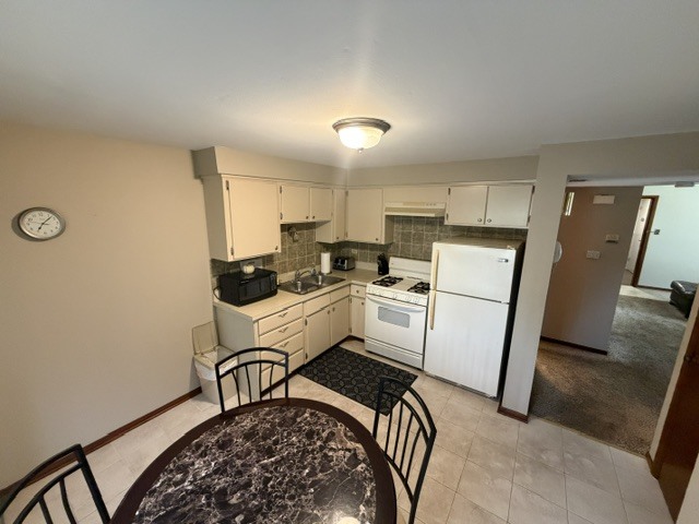 11127 S 84th Avenue 1-a Property Photo 5