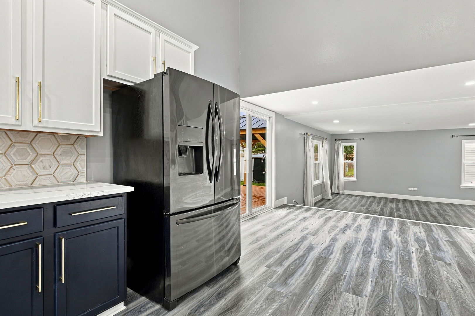 5212 Aladdin Court Property Photo 12