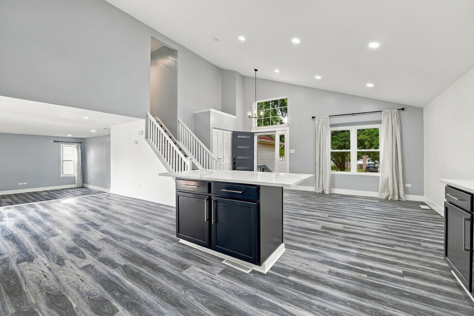 5212 Aladdin Court Property Photo 13