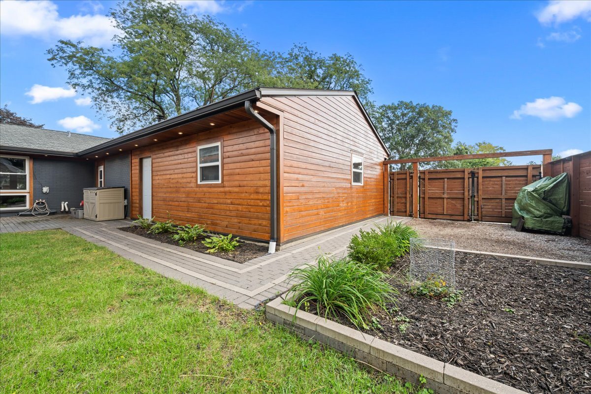 1720 Garfield Avenue Property Photo 39