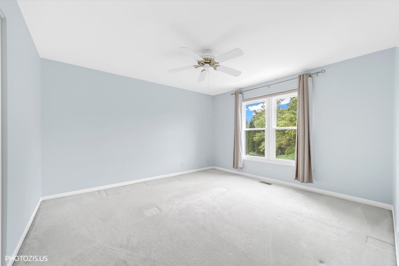 730 Castlerea Lane Property Photo 20