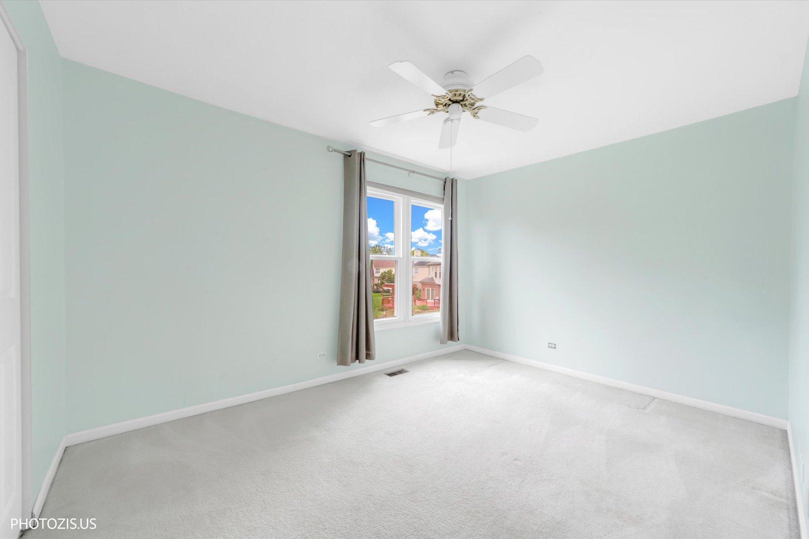 730 Castlerea Lane Property Photo 22