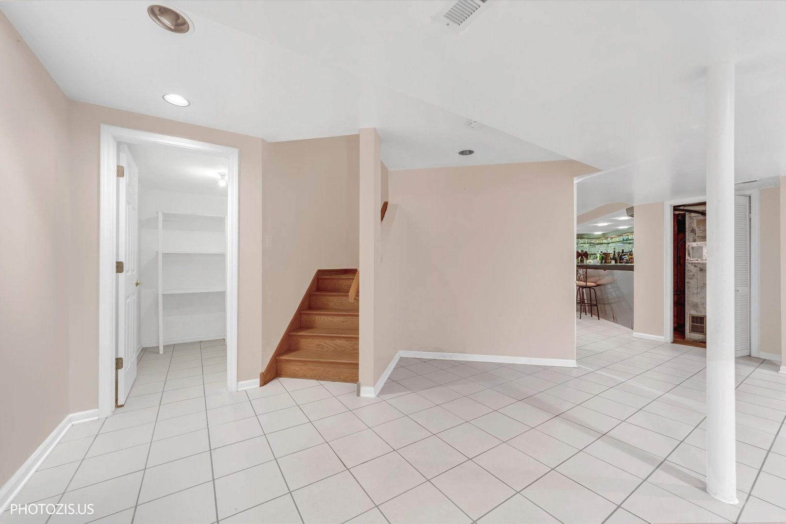 730 Castlerea Lane Property Photo 27