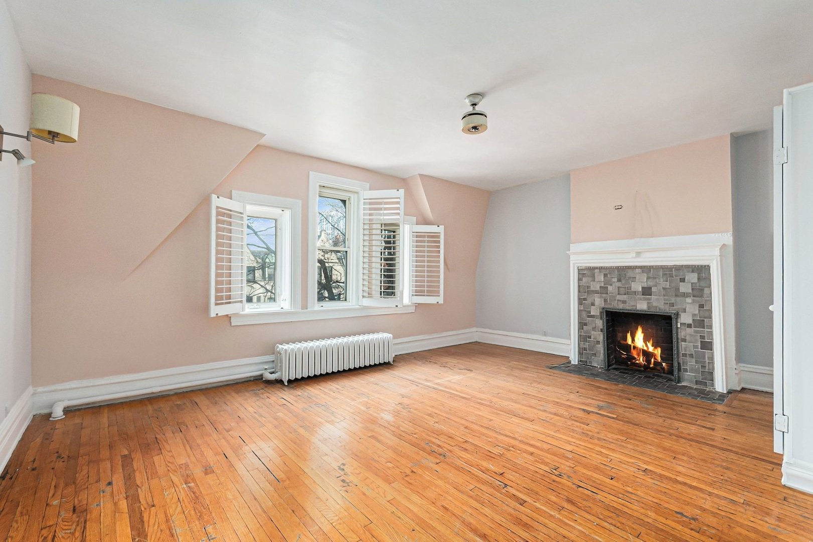 5114 S Dorchester Avenue Property Photo 6