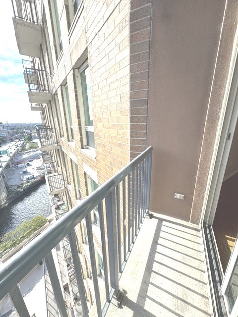 600 N Kingsbury Street 1614 Property Photo 16