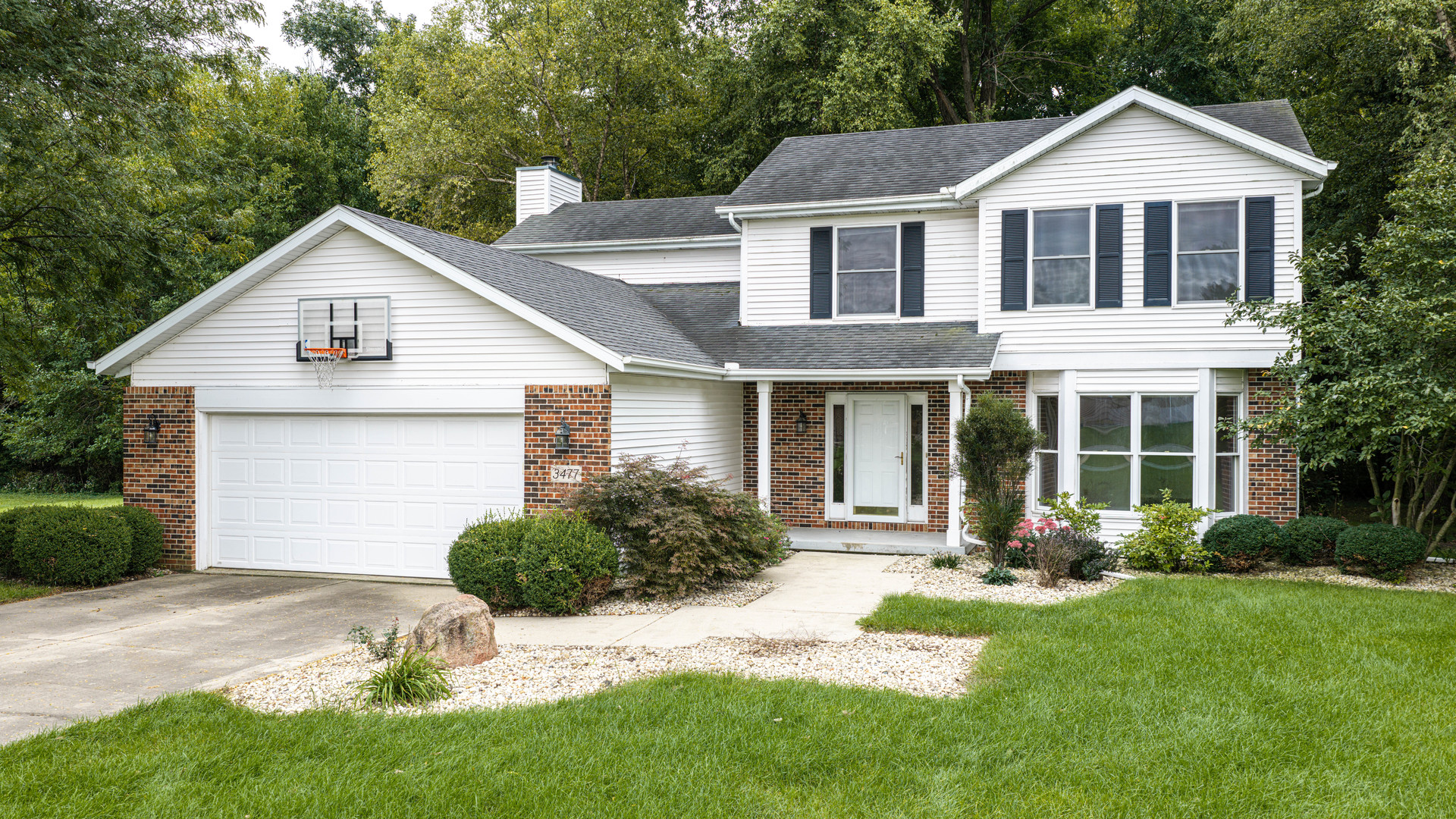 3477 Sunset Drive Property Photo 1