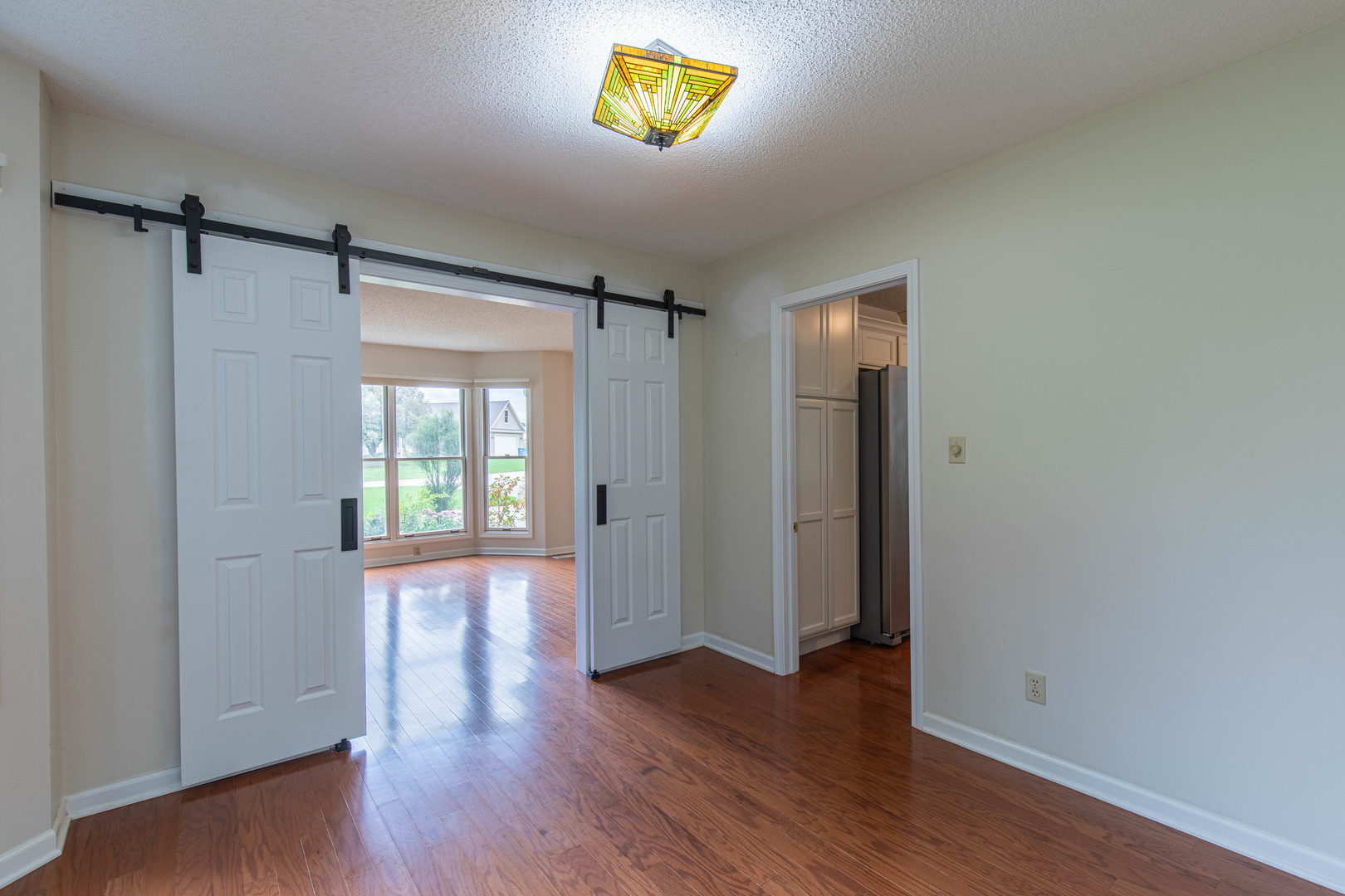 3477 Sunset Drive Property Photo 4