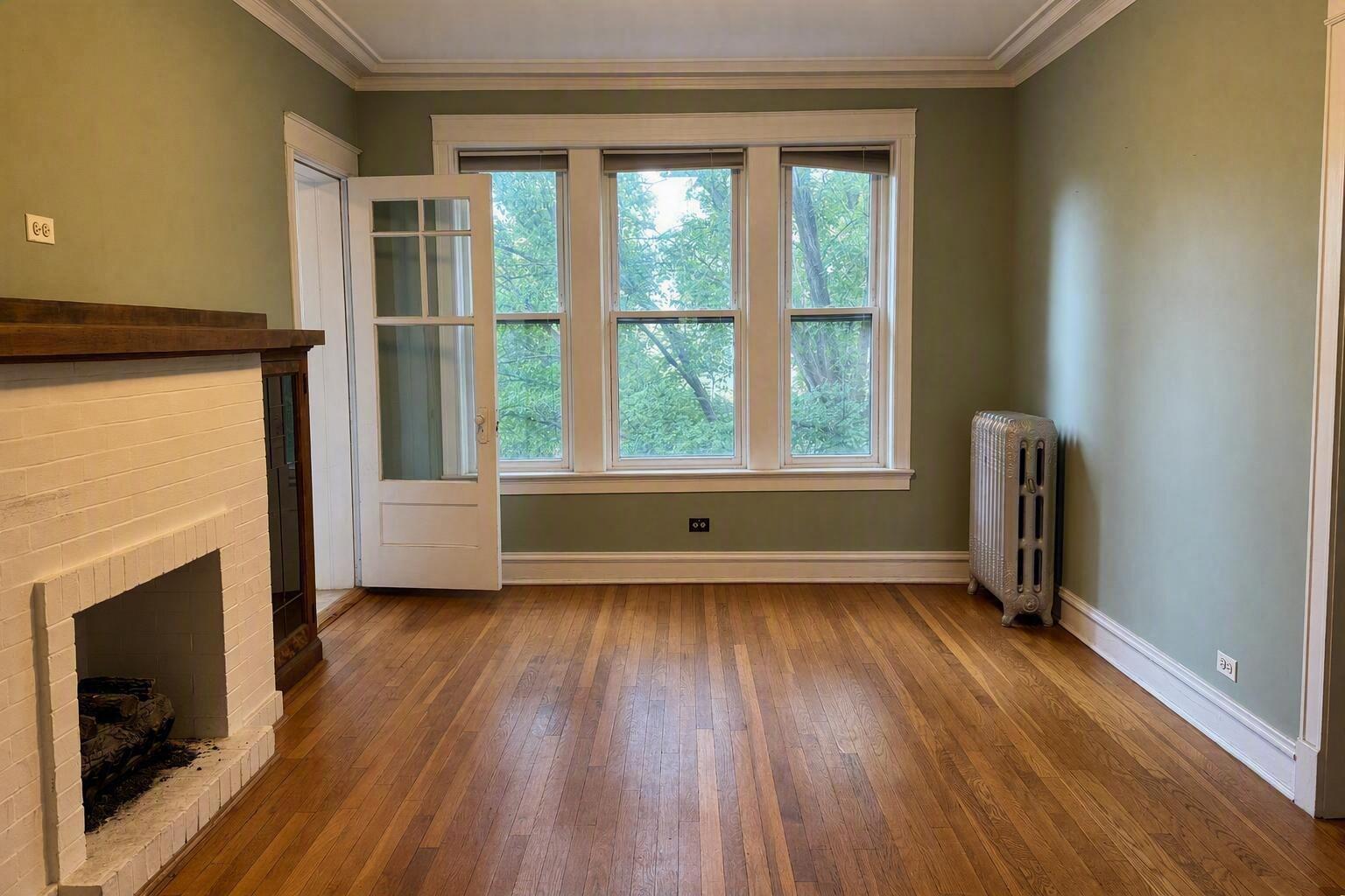 4354 N Wolcott Avenue 2 Property Photo 2
