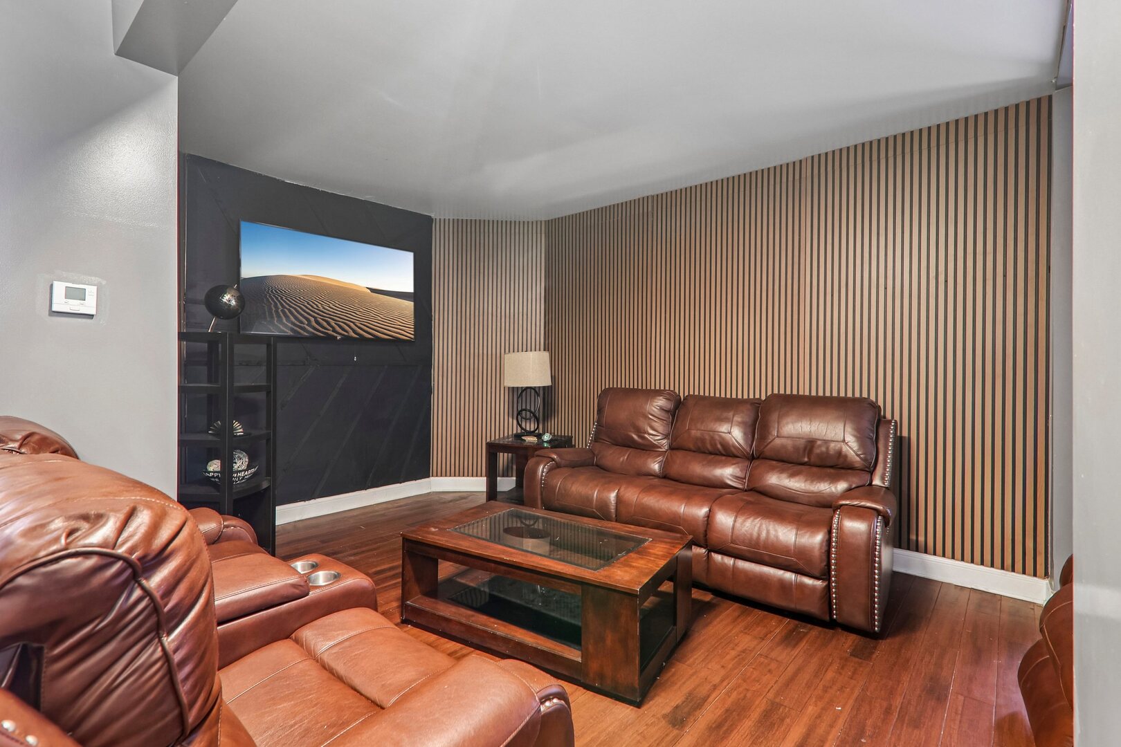 1404 S 8th Avenue Property Photo 6