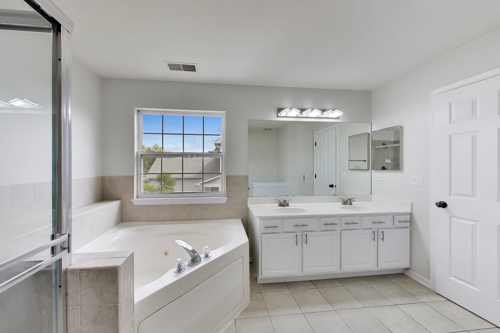 2932 Forest Creek Lane Property Photo 24