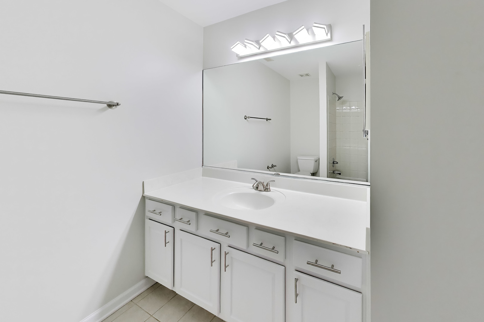 2932 Forest Creek Lane Property Photo 32