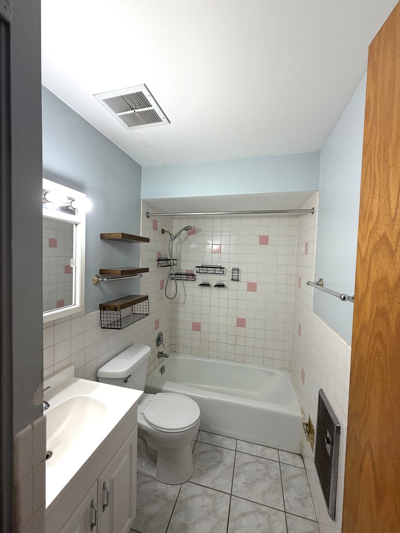 11946 S Ridgeway Avenue 2a Property Photo 12