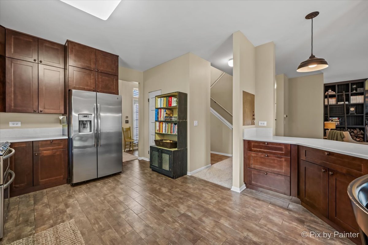 1529 Autumncrest Court Property Photo 7