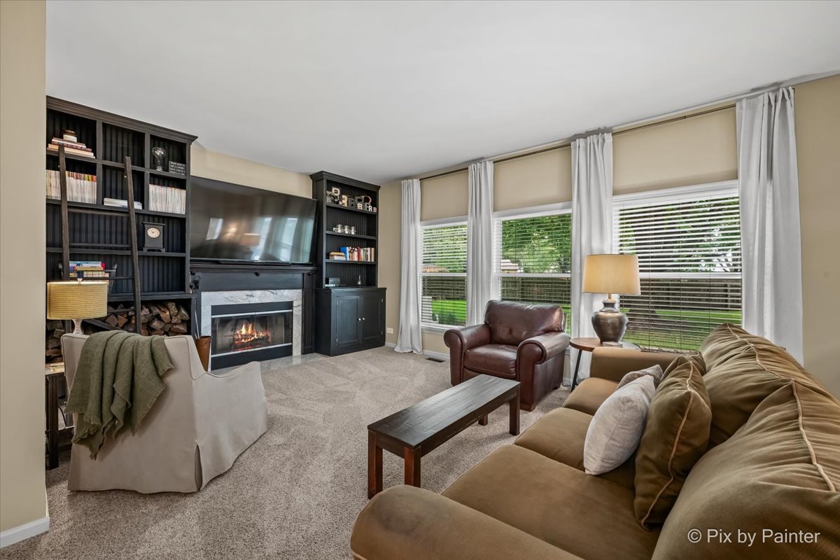 1529 Autumncrest Court Property Photo 10