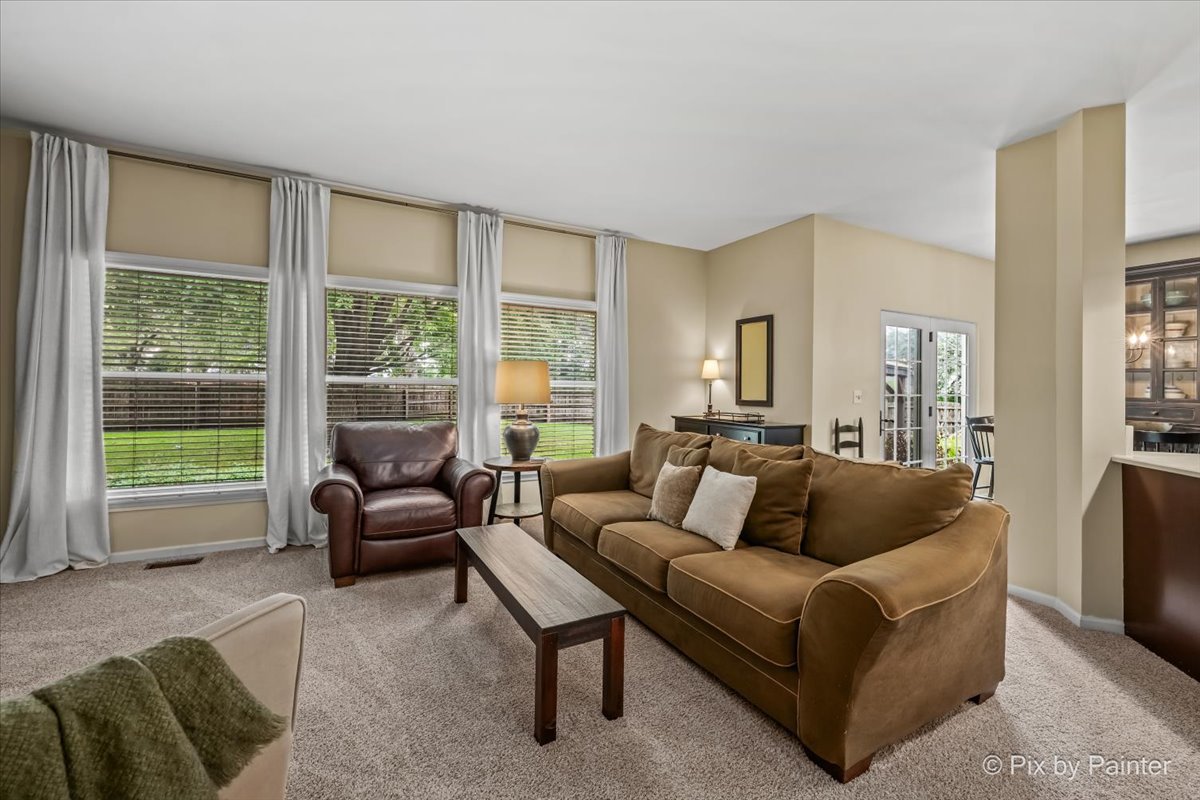 1529 Autumncrest Court Property Photo 13